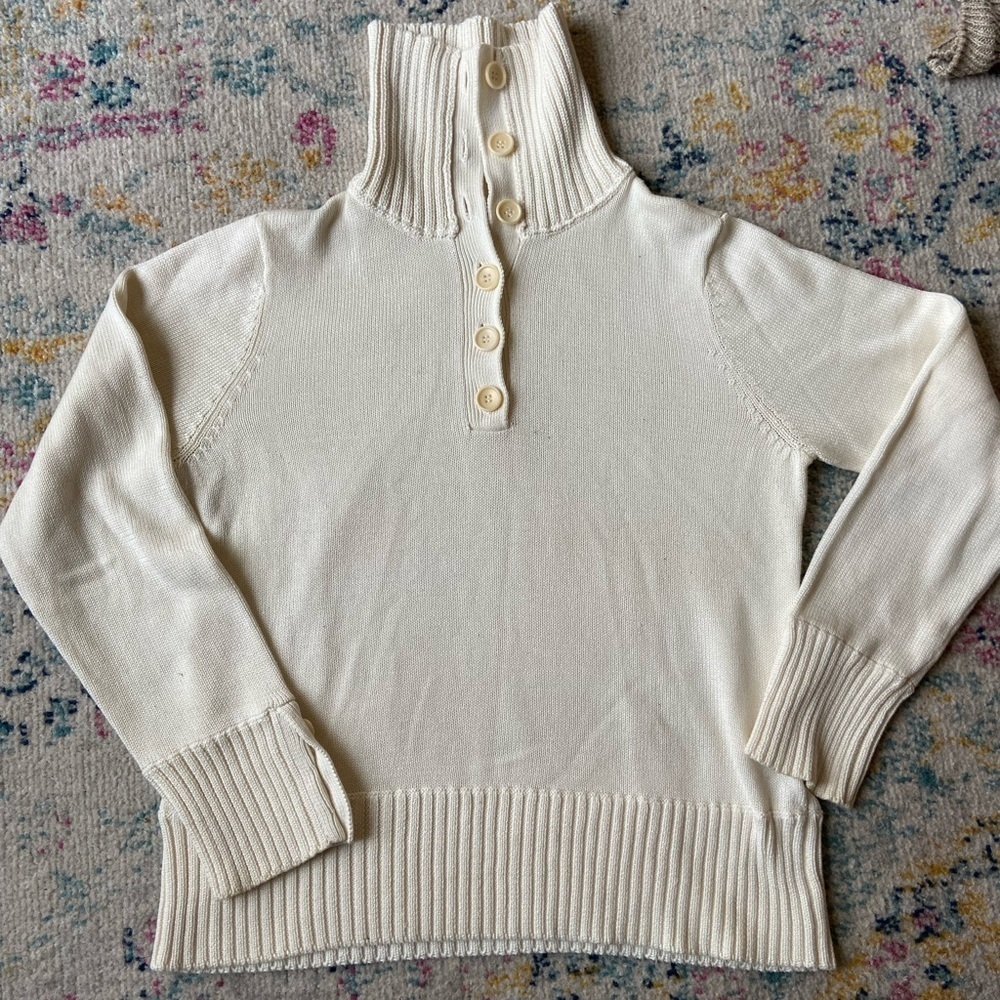 Talbots women’s 100% cotton pull over button neck sweater size large.